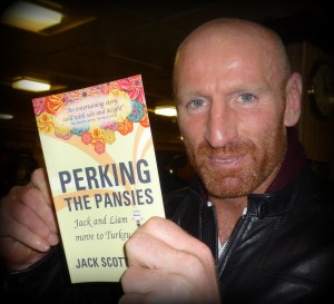 Gareth Thomas and Perking the Pansies