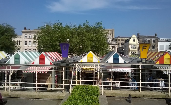 The Sun Has Got His Hat On, Hip-Hip-Hip&nbsp;Hurray